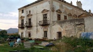 Palermo, Italia Nostra denuncia il degrado della “Villa del Gattopardo” Palermo, Italia Nostra denuncia il degrado della “Villa del Gattopardo”