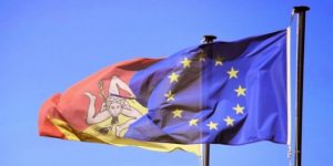 L’Unione Europea blocca i fondi alla Sicilia L’Unione Europea blocca i fondi alla Sicilia