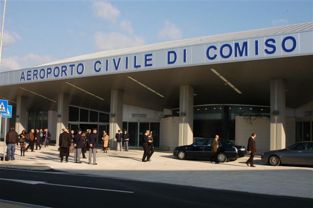 Inaugurata la tratta Birmingham-Comiso, primo volo con 132 passeggeri