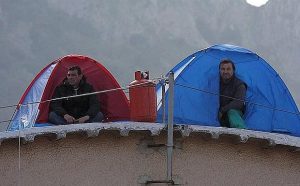 Beni confiscati: lavoratori costituiscono coop ma l’Agenzia non li riceve Beni confiscati: lavoratori costituiscono coop ma l’Agenzia non li riceve