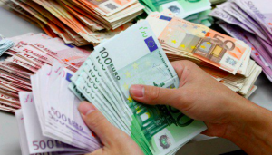 Credito: al Sud le imprese pagano il triplo di interessi rispetto al Nord Credito: al Sud le imprese pagano il triplo di interessi rispetto al Nord