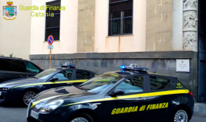 Arrestati il sindaco di Bronte e l’editore di Ultima Tv per corruzione Arrestati il sindaco di Bronte e l’editore di Ultima Tv per corruzione