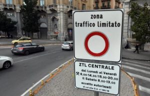 Palermo, Confimprese: “Aumenta l’inquinamento, la ZTL è un flop” Palermo, Confimprese: “Aumenta l’inquinamento, la ZTL è un flop”