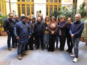Teatro Bellini di Catania, lavoratori in assemblea permanente: “Vogliono affossarci” Teatro Bellini di Catania, lavoratori in assemblea permanente: “Vogliono affossarci”