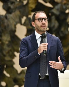 Gabriele Carapezza Figlia interviene sulle norme dei social