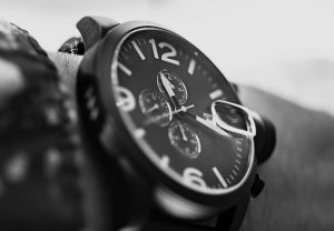 Mafia, commercio di orologi di lusso: 15 indagati mafia orologi di lusso